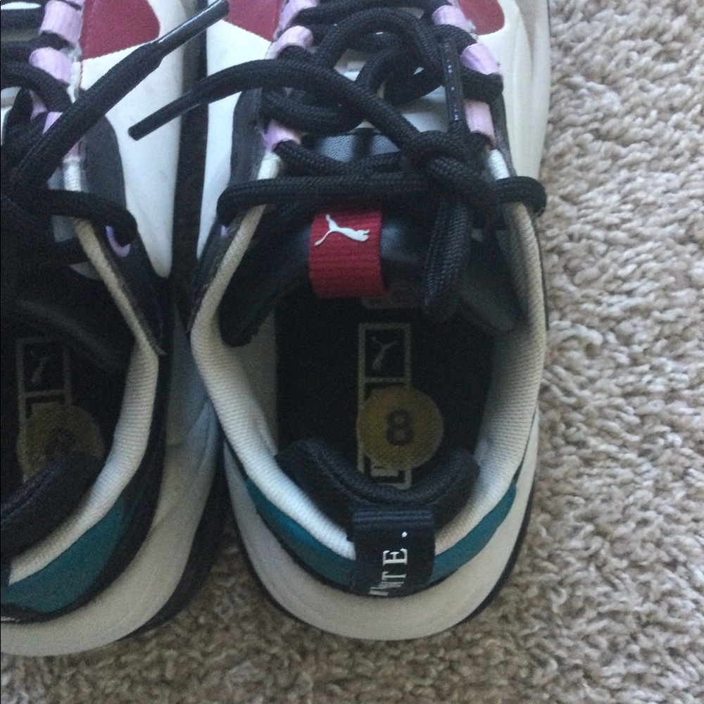 🔥🔥HOST PIC🔥🔥Rive Droite Puma Sneakers - Picture 4 of 16